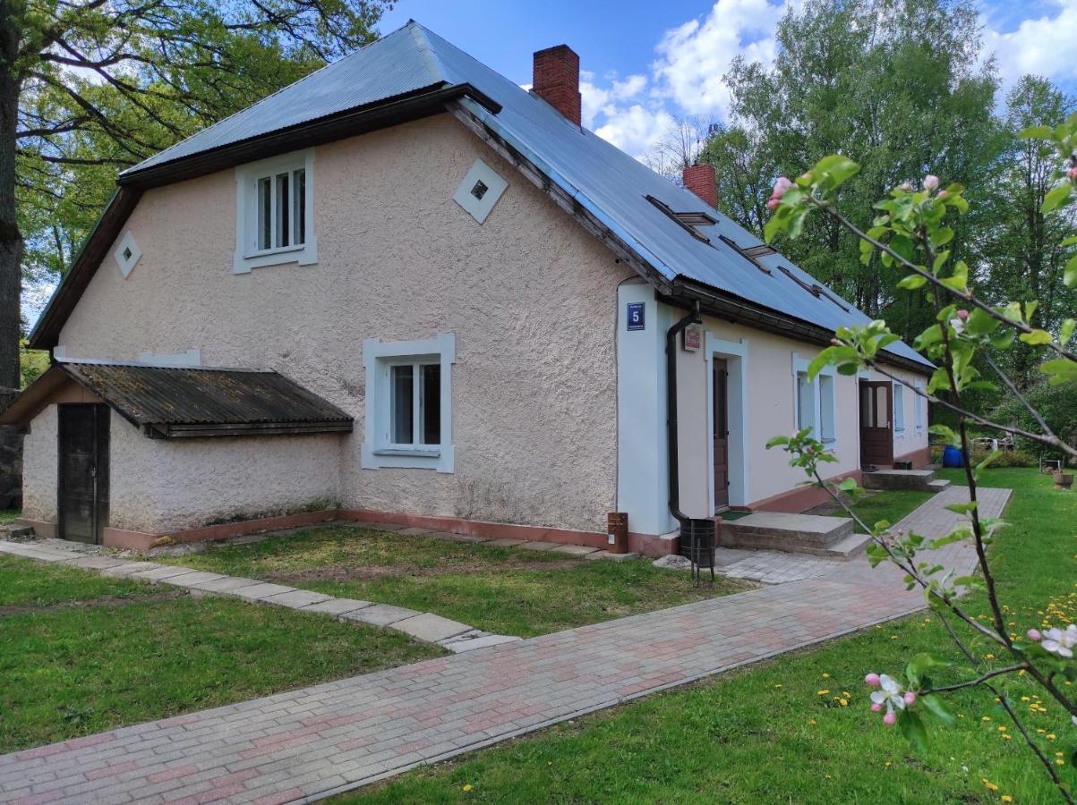 Apartamento Birzites 5 Valmiera Exterior foto